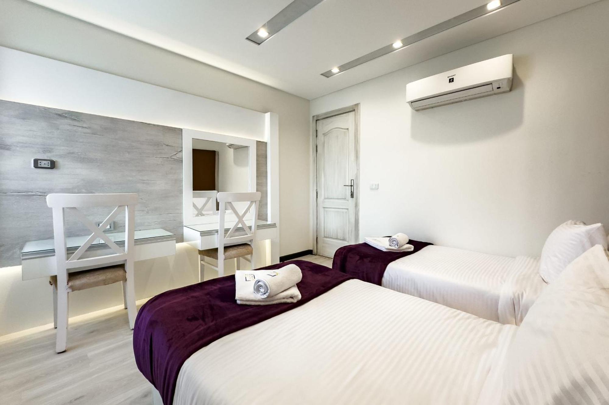 Fresh & Fabulous 2bdr - 5 Min To Airport Apartment Cairo